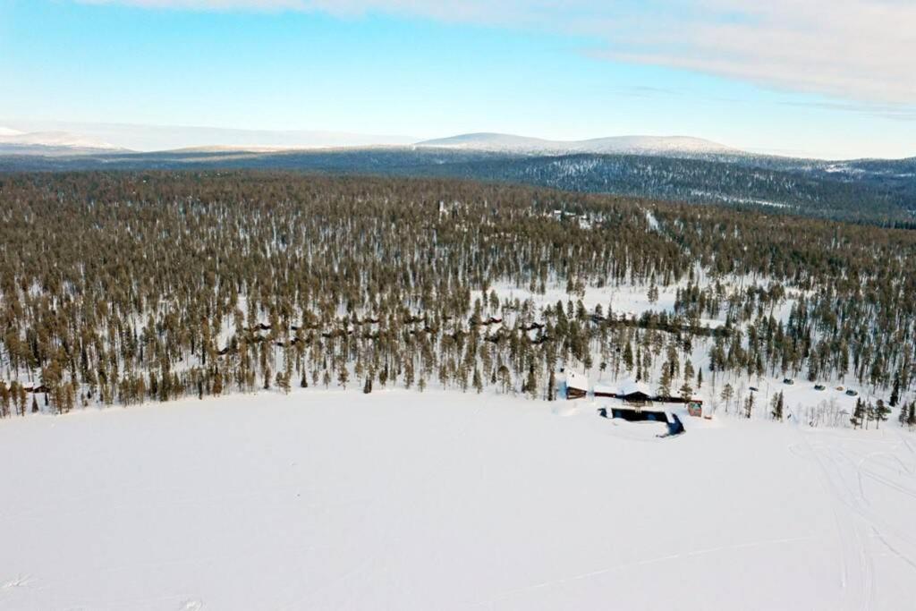 Moekki Jerisjaerven Rannalla Muonio Luaran gambar